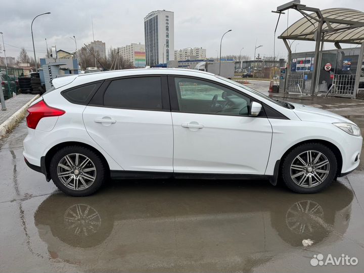 Ford Focus 1.6 AMT, 2013, 108 400 км