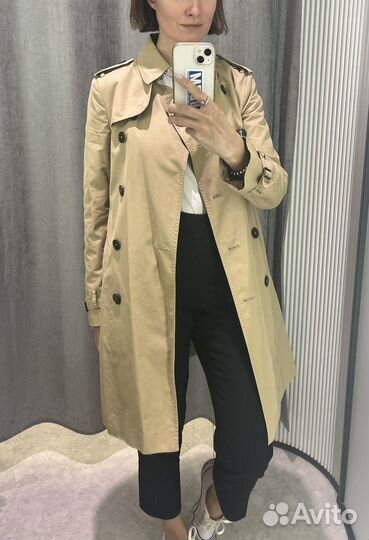 Плащ тренч бежевый