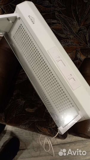 Вытяжка для кухни 50 см б/у