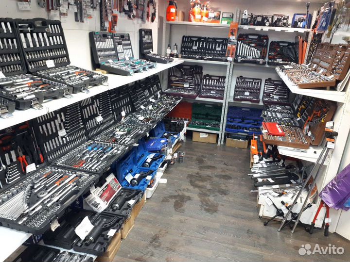 Зацеп реечного домкрата за колесо автодело