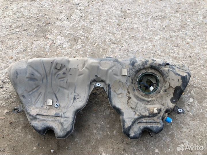 Бак топливный Bmw 5 F10 N52B25 2011