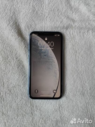iPhone xr 64gb