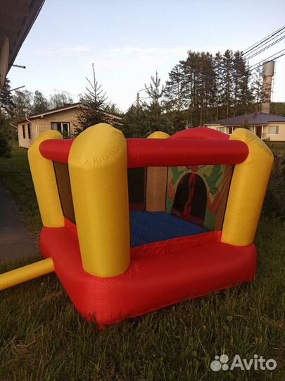 Детский надувной батут