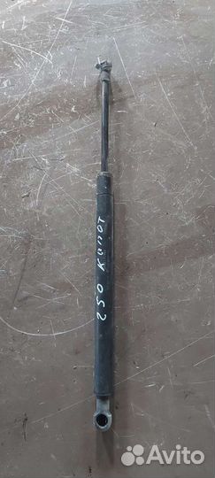 Амортизатор капота Nissan Murano