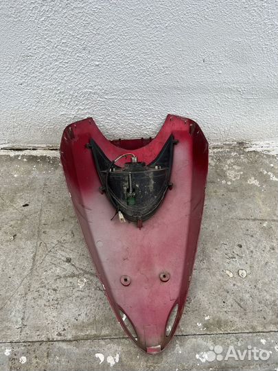 Клюв с фарой для скутера