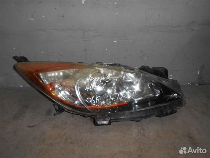 Фара правая от Mazda Mazda 3 (BL) 2009-2013