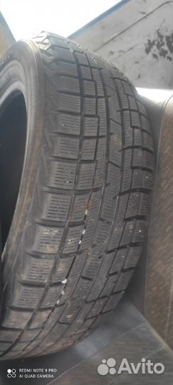 Yokohama 126S 205/60 R16 и 215/65 R16 64Q