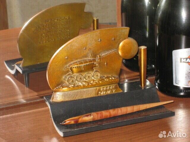 Игрушка Сувенир Металл Луноход-1 Настольная ручка