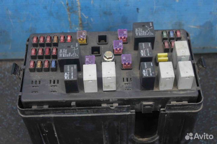 Блок предохранителей Chery Tiggo T11 (Чери Тигго Т