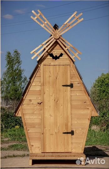 Уличный туалет деревянный SKU005