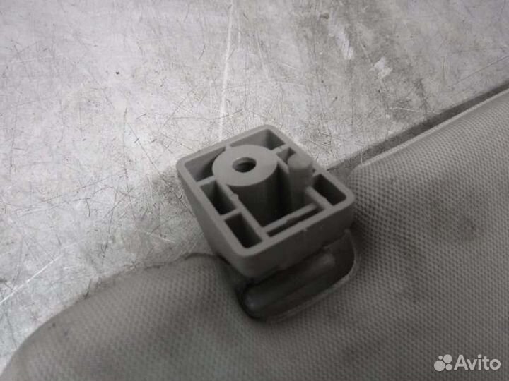 Козырек солнцезащитный правый Ssang Yong Kyron