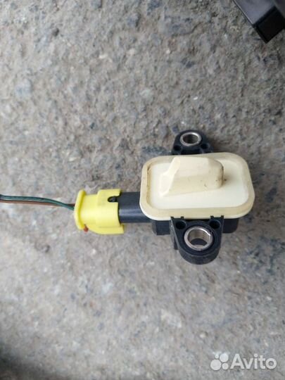 Блок двери Audi 8X0959792