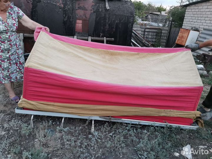 Палатка на багажник