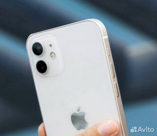 iPhone 12, 64 ГБ