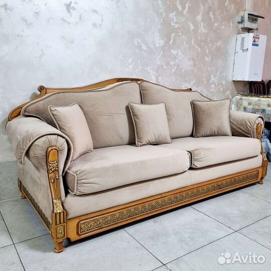 Перетяжка мягкой мебели