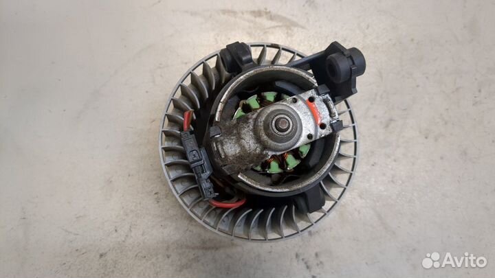 Двигатель отопителя Mercedes Vaneo, 2003