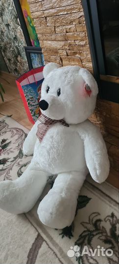 Плюшевый медведь