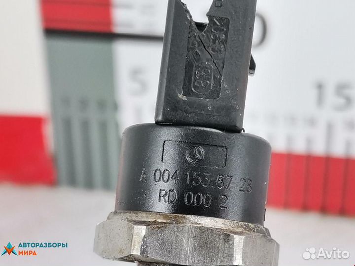 Регулятор давления топлива Mercedes-Benz C-Класс