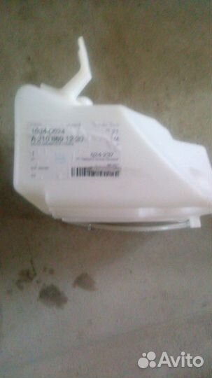 Бочок омывателя Mercedes Benz w210 Е3,2