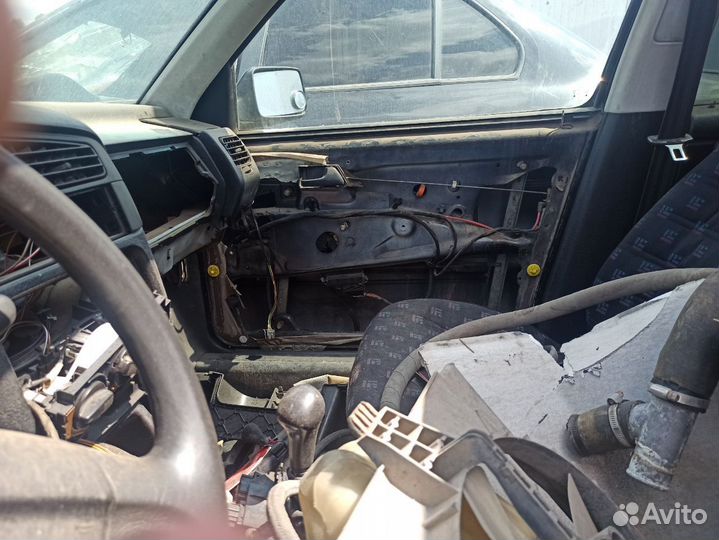 Стеклоподъемник передний правый kia spectra