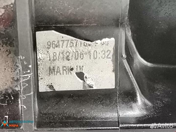 Корпус термостата Ford Focus 2 2007 1313841