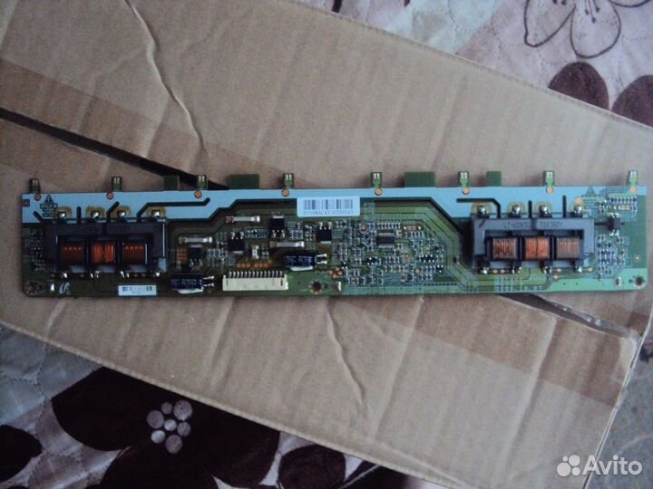 Samsung LE32C630K1W \ LT32E310EX \ UE40кu6400U раз