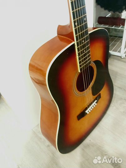 Акустическая гитара Colombo