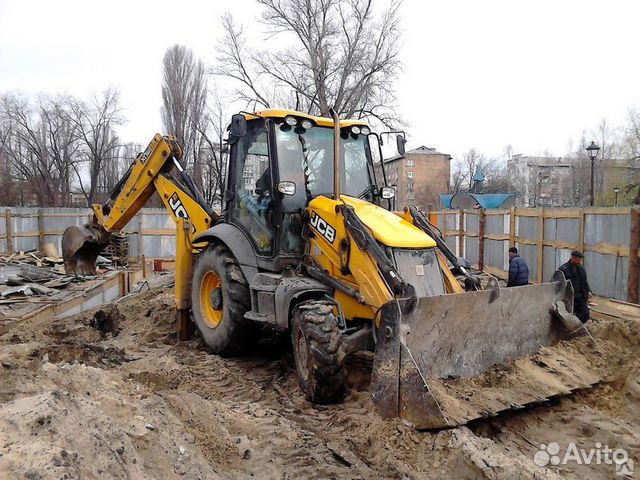 Аренда экскаватора погрузчика JCB