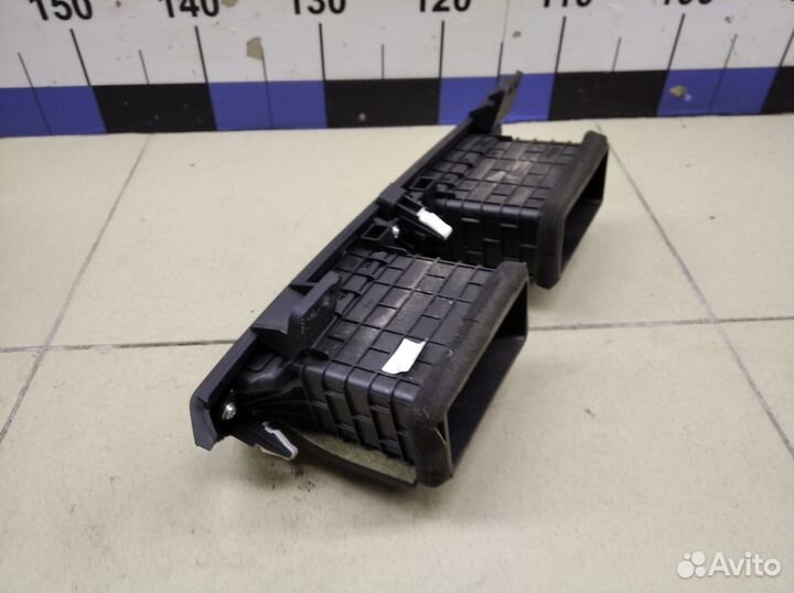 Дефлектор воздушный RIO 2011-2017