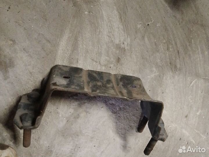 Кронштейн Скания 1385166