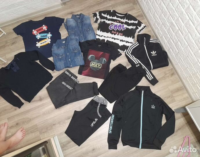 Одежда 152р-р футболк куртки спорт ветровки