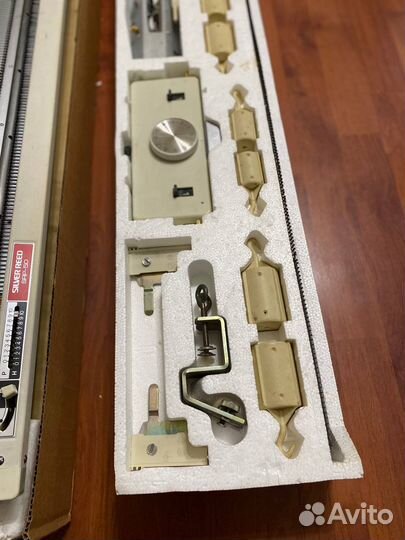 Silver Reed SRP 50 передняя фонтура