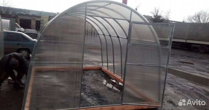 Теплица Арочная с поликарбонатом 4мм