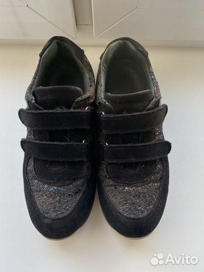 Кроссовки Woopy