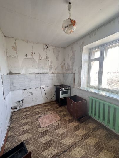 3-к. квартира, 82,7 м², 1/2 эт.