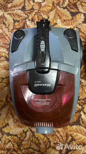 Продаю два пылесоса, рабочие но без шланга