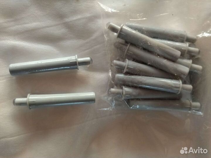 Мебельная фурнитура