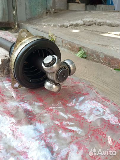 Привод левый renault logan