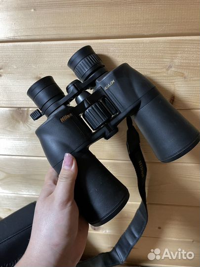 Бинокль nikon