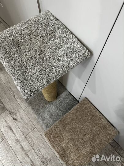 Когтеточка с домиком для кошки