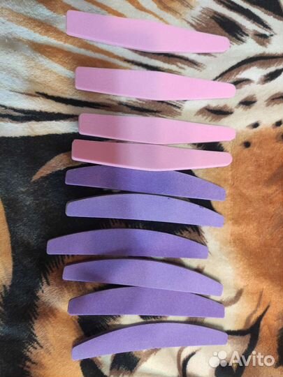 Для наращивания ногтей