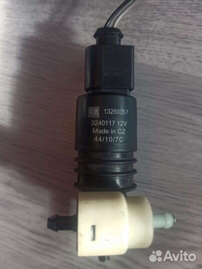 Моторчик омывателя Шевроле Круз