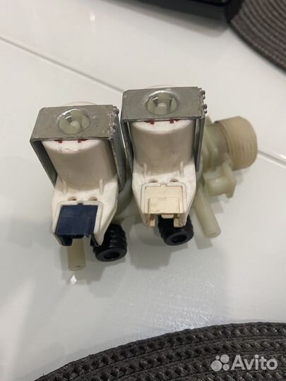 Запчасти от стиральной машинки Hotpoint Ariston