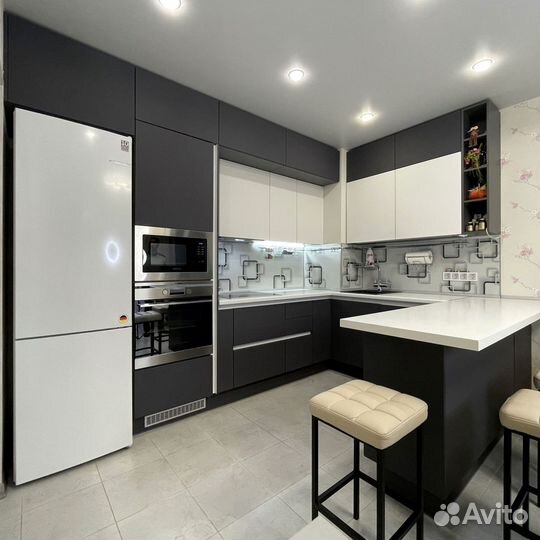 Кухонный гарнитур 