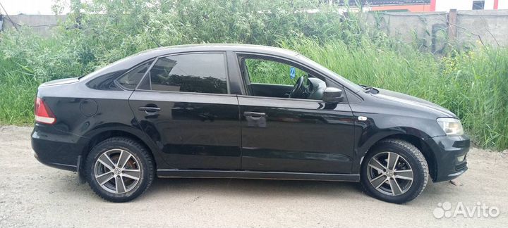 Volkswagen Polo 1.6 МТ, 2015, 200 000 км