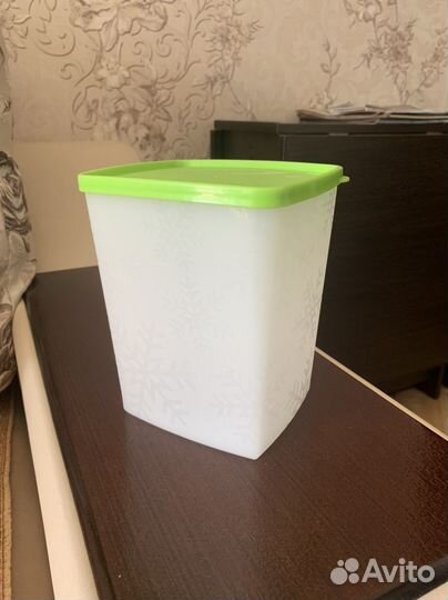 Контейнер для заморозки фирмы Таппервар