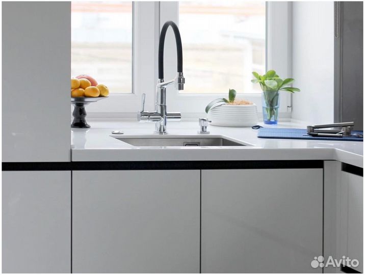 Кухонный гарнитур с техникой