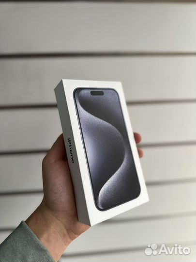iPhone 15 Pro, 128 ГБ