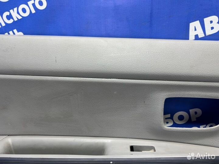 Передняя левая обшивка двери Mazda Demio 2 хэтчбек