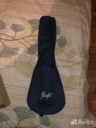Укулеле flight